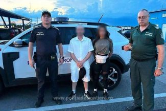 Un cetăţean bulgar urmărit internaţional şi o minoră dată dispărută, prinşi în timp ce încercau să intre în România cu documente de identitate ale altor persoane – FOTO