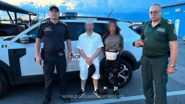 Un cetăţean bulgar urmărit internaţional şi o minoră dată dispărută, prinşi în timp ce încercau să intre în România cu documente de identitate ale altor persoane – FOTO