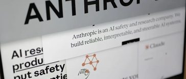 Guvernul SUA permite companiei Anthropic lansarea limitată a modelului de inteligenţă artificială care a stârnit îngrijorări privind securitatea cibernetică