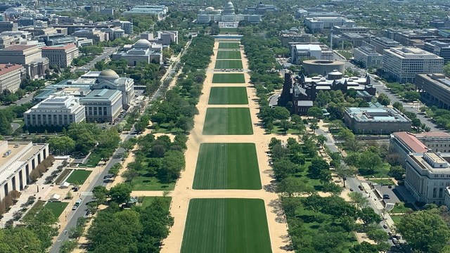 Un uriaş „8647”, simbol anti-Trump, a apărut pe peluza National Mall din Washington