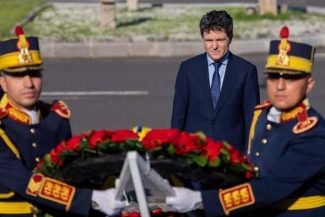 Preşedintele Nicuşor Dan, la 36 de ani de la Mineriadă: Lipsa unui verdict clar din partea Justiţiei, la peste trei decenii şi jumătate, rămâne o pată de nepermis şi o restanţă care trebuie rezolvată – FOTO