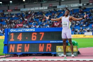 Atletism: Americanul Lyles a stabilit un nou record mondial într-o probă rară: 150 m – VIDEO