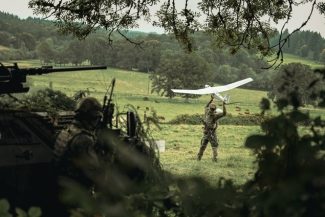 Rusia ar putea ataca NATO la un an după sfârşitul Războiului din Ucraina, avertizează Guvernul olandez în raportul anual al strategiei apărării. Pentru a contracara această ameninţare, Haga şi-a dat obiectivul să dispună în cinci ani de jumătate din capac