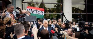 Viktor Orban a fost reales în funcţia de lider al partidului Fidesz din Ungaria, în ciuda înfrângerii electorale