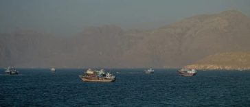 Autoritatea Strâmtorii Golfului Persic, un organism iranian care gestionează strâmtoarea, confirmă ”închiderea totală” a Strâmtorii Ormuz anunţată de către armata iraniană ”până la noi ordine”