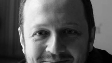 Adrian Papahagi refuză portofoliul Culturii: În actualul context politic, nu sunt dispus să fiu parte într-un conflict politic şi instituţional care mă depăşeşte şi pe care nu mi-l doresc