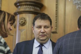 ADRIAN VEŞTEA, DESEMNAT PREMIER – Toma Petcu, preşedintele CJ Giurgiu: Adrian Veştea este soluţia prin care PNL poate păstra funcţia de prim-ministru şi poate contribui la asigurarea stabilităţii politice de care România are nevoie