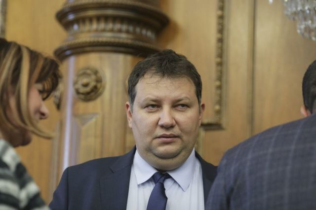 ADRIAN VEŞTEA, DESEMNAT PREMIER – Toma Petcu, preşedintele CJ Giurgiu: Adrian Veştea este soluţia prin care PNL poate păstra funcţia de prim-ministru şi poate contribui la asigurarea stabilităţii politice de care România are nevoie