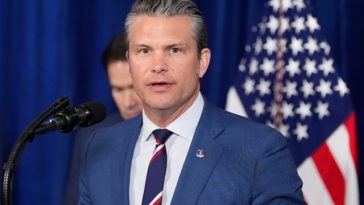 Şeful Pentagonului Pete Hegseth va fi prezent sâmbătă în Normandia la cea de-a 82-a aniversare a debarcării, pe fondul retragerii americane din Europa