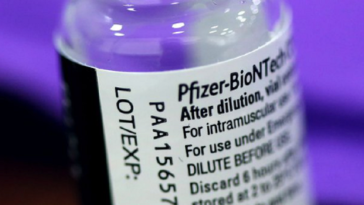 Nazare: Dosarul Pfizer este unul dintre cele mai dificile dosare financiare pe care România trebuie să le gestioneze / Negocierile continuă / Eforturi pentru a diminua impactul asupra bugetului de stat / Dobânzi de 81.000 de euro pe zi