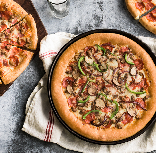 Yum Brands negociază vânzarea Pizza Hut către LongRange Capital