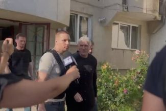 Fostul preot Cristian Pomohaci, reţinut într-un nou dosar de viol asupra unui minor şi agresiune sexuală/ Victimele, băieţi cu vârste de până la 16 ani, la data faptelor – VIDEO