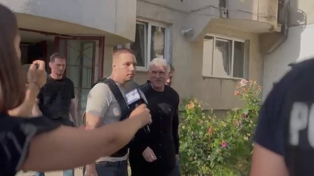 Fostul preot Cristian Pomohaci, reţinut într-un nou dosar de viol asupra unui minor şi agresiune sexuală/ Victimele, băieţi cu vârste de până la 16 ani, la data faptelor – VIDEO