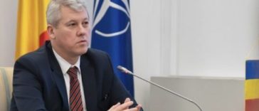 Cătălin Predoiu demisionează din conducerea PNL la mai puţin de un an de la alegerea ca prim-vicepreşedinte: Cel mai longeviv ministru postdecembrist – 9 ani, 10 luni şi 13 zile, prim-ministru interimar de trei ori şi preşedinte al PNL