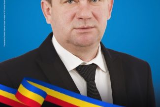 Alba: Consilierii locali din comuna Almaşu Mare nu au votat nici până în iunie bugetul local şi cuantumul taxelor şi impozitelor. Primăria nu are bani de salarii şi utilităţi