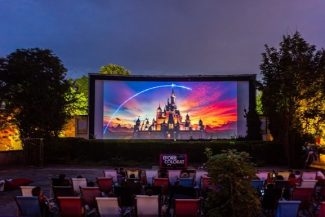 Eforie Colorat se deschide în 4 iulie – Filme, o cină în aer liber şi hituri de vară la Eforie Sud