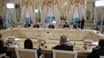 Putin nu spune, într-o întâlnire cu presa internaţională, la Sankt Petersburg, dacă rămâne la putere până în 2036