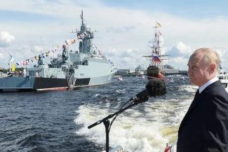 Marina rusă nu-şi organizează, al doilea an la rând, defilarea tradiţională la Sankt Petersburg