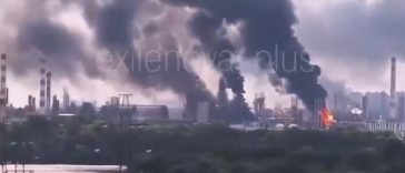 Reuters: Rafinăria de petrol din Moscova, lovită de atacuri ucrainene cu drone, nu-şi va relua probabil producţia în acest an. Parlamentul aprobă modificări fiscale pentru a remedia penuria de combustibil. Rusia are în vedere şi importul de combustibil