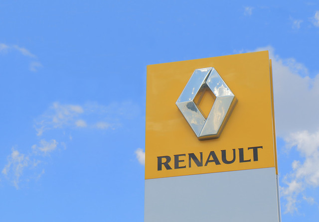Renault va produce drone militare pentru Thales, extinzând implicarea industriei auto în sectorul apărării