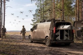 Renault Group şi Thales prezintă, la Eurosatory, 4 TROOP, un prototip de Vehicul Civil Multi-Roluri (VCMR) pentru forţele terestre – FOTO