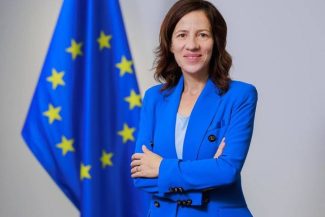 Eurobarometru: Aproape jumătate dintre întreprinderile mici şi mijlocii din Europa se confruntă cu dificultăţi în găsirea de lucrători cu competenţele adecvate