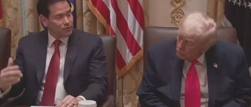 ”Nu e un preşedinte care doarme”, afirmă într-o audiere în Congres Marco Rubio, şi dă asigurări că Trump n-are ”nicio tulburare cognitivă”. Trump ”nu doarme literalmente, el munceşte zi şi noapte, ore lungi, în fiecare zi (…) într-un ritm inuman”. ”Ce e