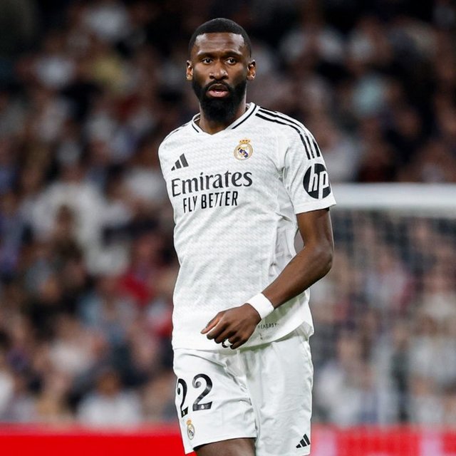 „Oamenii fug pentru că nu au de ales”: Antonio Rüdiger (Real Madrid) îi apără pe refugiaţi