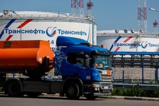 Rusia ia în calcul interzicerea completă a exporturilor de motorină pentru stabilizarea pieţei interne