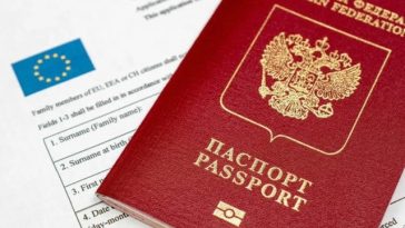 Unsprezece ţări europene, inclusiv nouă state membre UE, cer Comisiei Europene să înăsprească condiţiile de intrare a turiştilor ruşi în UE. Ele cer interzicerea militarilor şi veteranilor ruşi