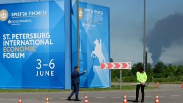 Zelenski dă asigurări că atacurile ucrainene la Sankt Petersburg sunt un răspuns ”drept” dat Rusiei. ”Planul Ucrainei al sancţiunilor cu bătaie lungă este pus în aplicare exact aşa cum trebuie pentru a apropia pacea”