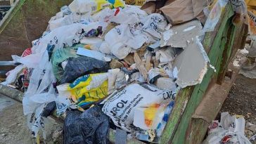 Mai multe şantiere de construcţii din Sectorul 2, vizate de controale ale Gărzii de Mediu / Au fost găsite deşeuri depozitate necorespunzător / Valoarea amenzilor se ridică la 90.000 de lei – FOTO