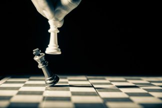 Federaţia mondială de şah a suspendat Rusia, cândva cea mai puternică naţiune din acest sport