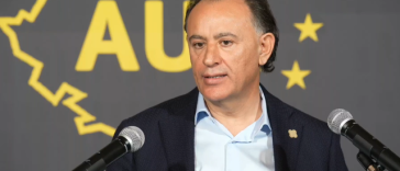Mohammad Murad (AUR) întrebat ce şanse sunt ca parlamentarii AUR să voteze guvernul Veştea: 53% / Simt că ceva se întâmplă pozitiv şi mă bucur foarte mult / Sper să se ajungă la o înţelegere, pentru că România are nevoie de o guvernare