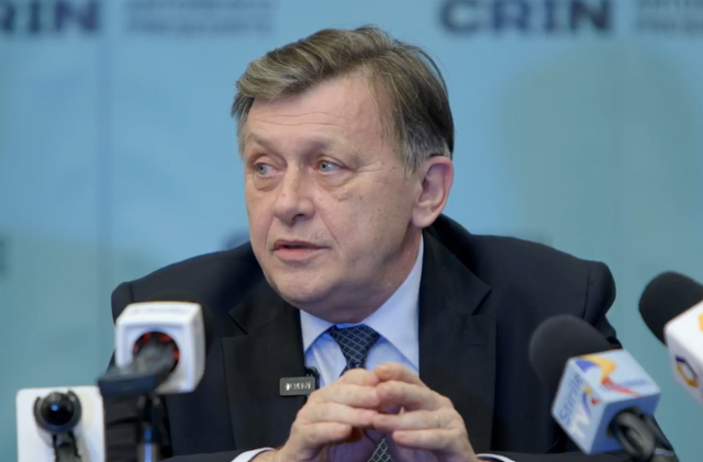Crin Antonescu, despre Congresul PNL: Atâta impostură, atâta neruşinare, atâta josnicie şi, într-un cuvânt, atâta trădare n-am văzut niciodată
