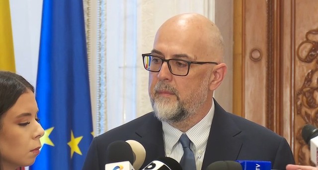 Kelemen Hunor, despre Eugen Tomac: Am avut impresia că e un om singuratic, care caută majoritate pentru un guvern tehnocrat/ Fără majoritate parlamentară degeaba ai planuri foarte interesante; o reţetă foarte sofisticată n-ai cum şi din ce să găteşti
