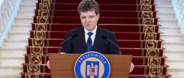 Nicuşor Dan a convocat o şedinţă pentru analizarea incidentului provocat de dronele marine care au explodat în Portul Constanţa şi în largul Mǎrii Negre şi pentru evaluarea măsurilor necesare pentru consolidarea apărării şi securităţii pe litoral