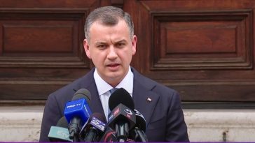 Tomac, după discuţiile cu UDMR: Soluţia pe care o propunem noi este una corectă, atât timp cât până în prezent nu s-a configurat o altă majoritate care să ofere în mod clar şi asumat o perspectivă nouă ţării