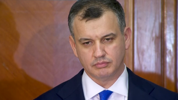 Tomac: Mai sunt discuţii astăzi şi mâine pentru Ministerul Sănătăţii, Interne, Justiţie şi Ministerul Energiei / Cred că este un moment potrivit să reducem inclusiv numărul secretarilor de stat, angajamentul, de a numi profesionişti