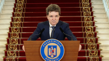 Nicuşor Dan: De când sunt în politică, văd politicieni care nu fac decât să calculeze alegeri viitoare, în cazul de faţă, alegerile din 2028 / Puţin le pasă românilor de dezbaterile noastre electorale. Românii vor guvernare