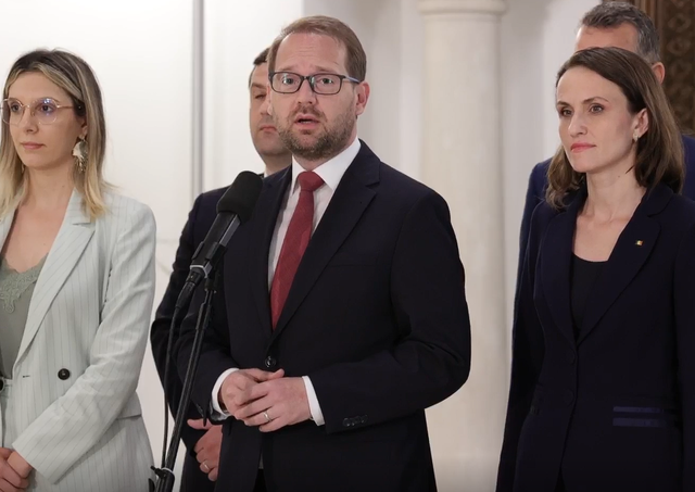 CONSULTĂRI LA COTROCENI – Dominic Fritz: I-am spus preşedintelui că USR nu va putea să susţină un guvern din care face parte PSD / Stăm la dispoziţie pentru a face parte dintr-un guvern minoritar cu PNL şi UDMR
