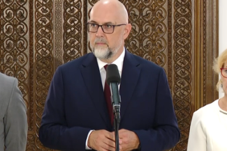 CONSULTĂRI LA COTROCENI – Kelemen Hunor: Sunt două variante pentru guvern minoritar, PNL-USR-UDMR, susţinut de PSD, dar Grindeanu a exclus-o, a doua, guvern PSD, susţinut de PNL-UDMR. A treia variantă, guvern PSD-PNL-UDMR, cu majoritate subţire