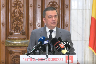 Grindeanu: Colegii mei m-au mandatat, dacă voi fi nominalizarea, să-mi formez echipa, sigur, cu membri PSD, dar nu există o restricţie / Noi ne dorim să aprobăm legea salarizării