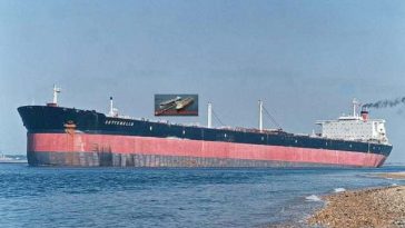 Doi marinari sunt daţi dispăruţi în urma unui presupus atac american asupra unui petrolier în largul coastelor Omanului