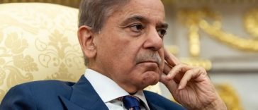 Vizita premierului pakistanez Shehbaz Sharif în Elveţia, amânată, după semnarea ”Protocolului Acordului de la Islamabad” de către SUA şi Iran. Protocolul ”a intrat în vigoare şi este acum în curs de punere în aplicare”, anunţă Pakistanul, care susţine urm