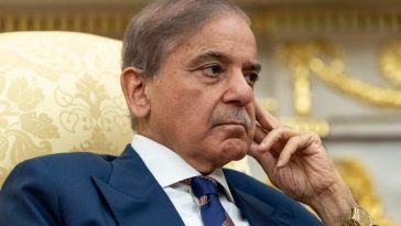 Vizita premierului pakistanez Shehbaz Sharif în Elveţia, amânată, după semnarea ”Protocolului Acordului de la Islamabad” de către SUA şi Iran. Protocolul ”a intrat în vigoare şi este acum în curs de punere în aplicare”, anunţă Pakistanul, care susţine urm