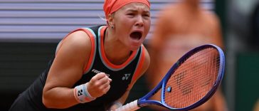 Roland Garros: Condusă cu 6-3, 4-1, Shnaider a produs surpriza eliminând-o pe Sabalenka şi va juca prima sa semifinală de Grand Slam