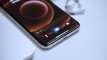 Apple a prezentat iOS 27 şi noul Siri