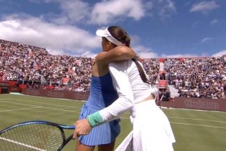 Tenis: Sorana Cîrstea a fost eliminată de Emma Răducanu în optimi la Queen’s Club