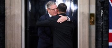 Zelenski salută susţinerea Ucrainei de către Starmer, Kremlinul nu se aşteaptă la o schimbare a relaţiei